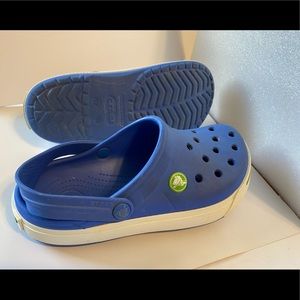 CROCS Kids Crocband Clog blue with green stripe